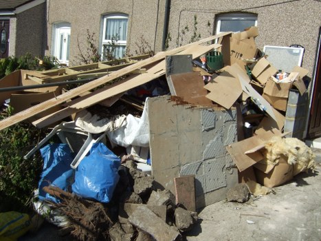 Various skip sizes available for hire in Peckham